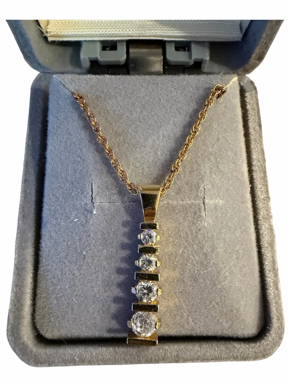 Vintage gold tone necklace 4 stones Korea
